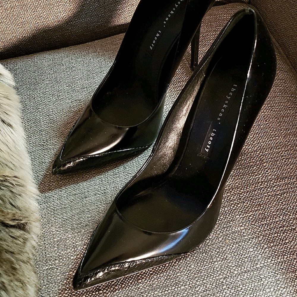 Theysken's Theory Black Leather Pumps - Picture 3 of 5